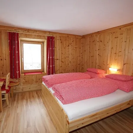 Haus Ruetzbach Appartement